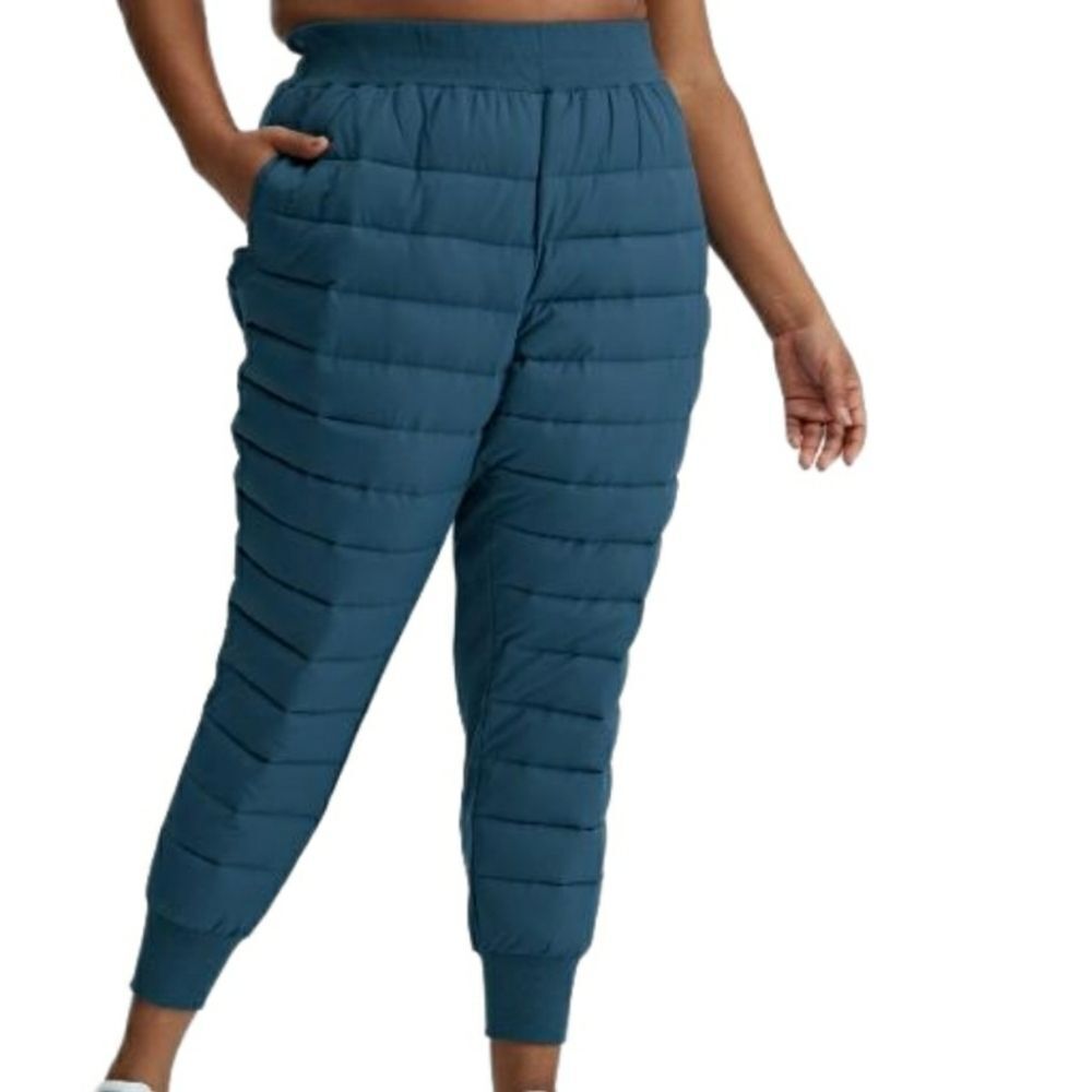 Fabletics Aspen Puffer Joggers 4X 22W 24W